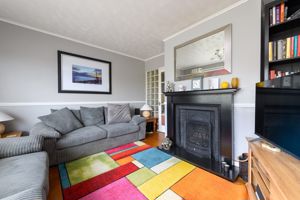 Sitting Room- click for photo gallery